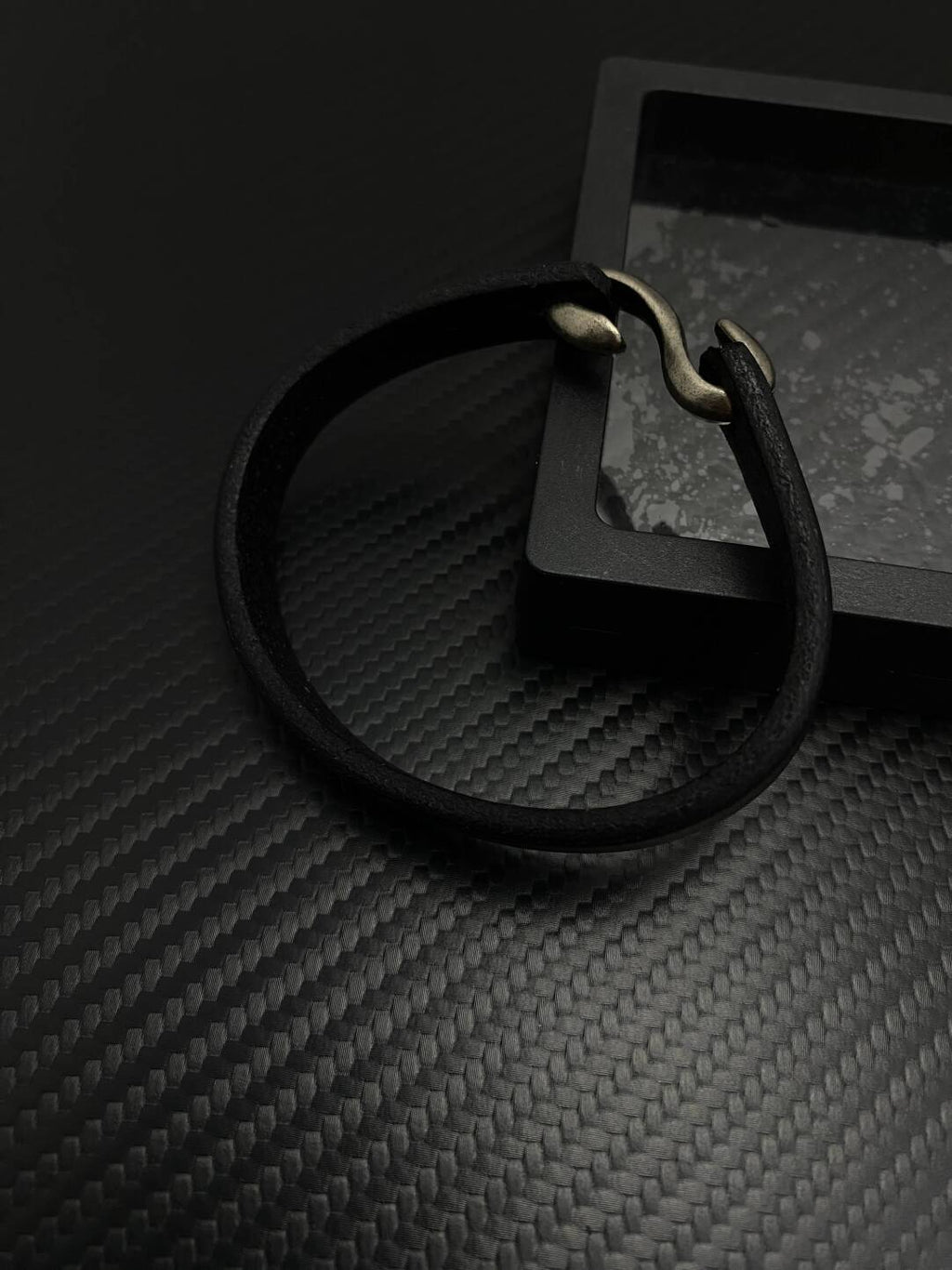 2025NEW美式复古个性时尚高级感男女小众简约百搭皮手链潮