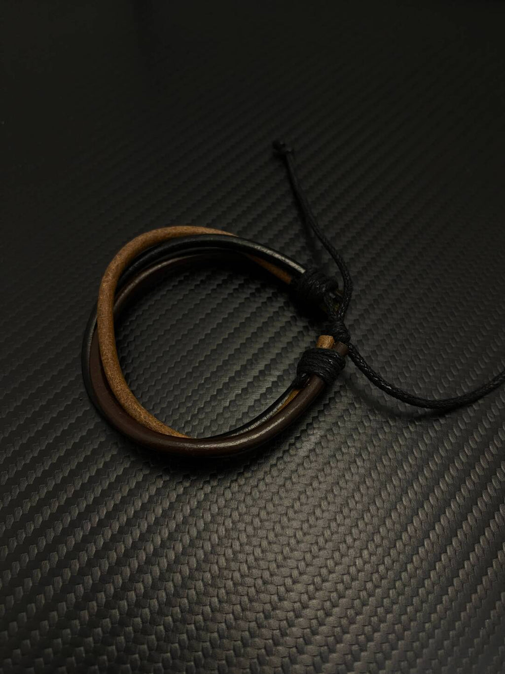 2025NEW欧美时尚复古设计感小众叠戴多层编织男女情侣PU皮手链潮 · 图片色（可调节）