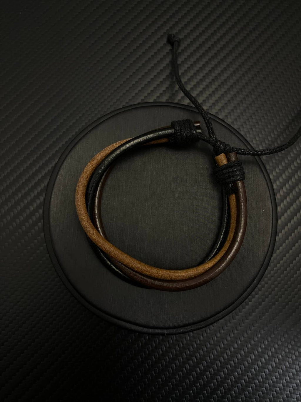 2025NEW欧美时尚复古设计感小众叠戴多层编织男女情侣PU皮手链潮 · 图片色（可调节）