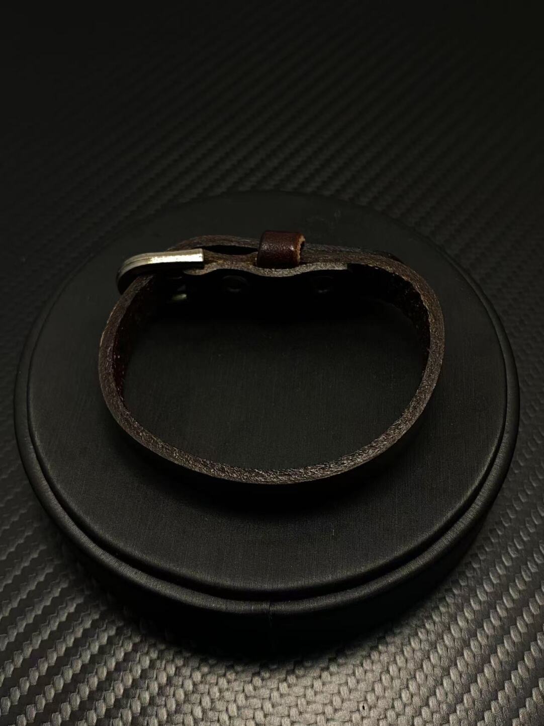 2025NEW美式cleanfit简约复古多色可调节高级感情侣牛皮手链潮牌