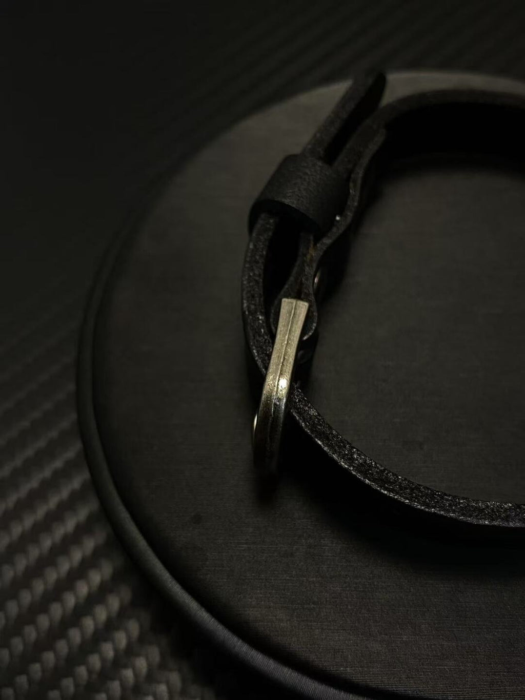 2025NEW美式cleanfit简约复古多色可调节高级感情侣牛皮手链潮牌