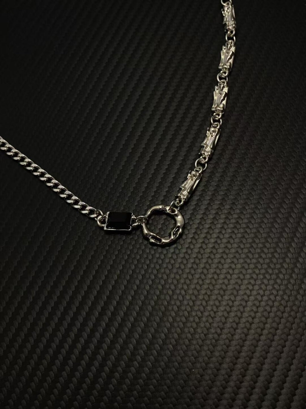 2025NEW美式cleanfit设计感小众潮牌拼接嘻哈高级感个性钛钢项链 · 不规则圆圈项链
