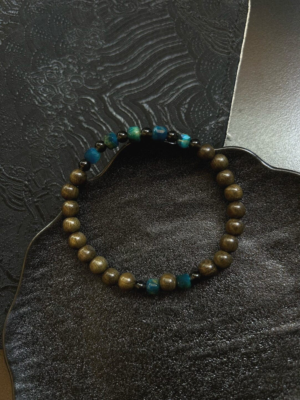 原创新中式蓝虎眼阴沉木手串