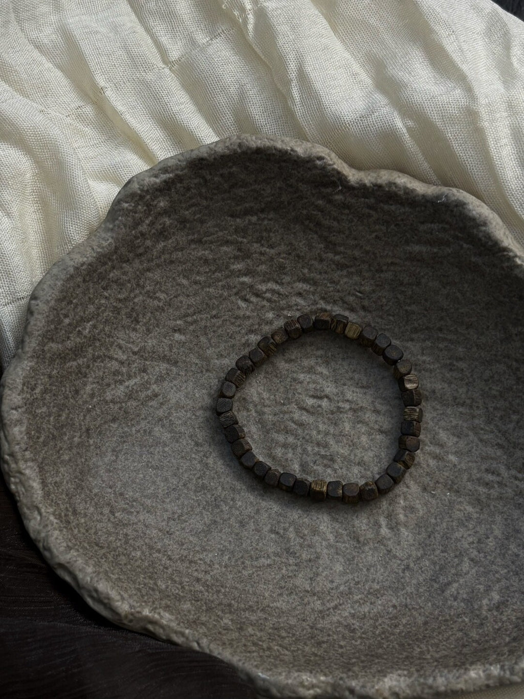 随心·4mm沉香小方糖绿奇楠奇楠沉香手串