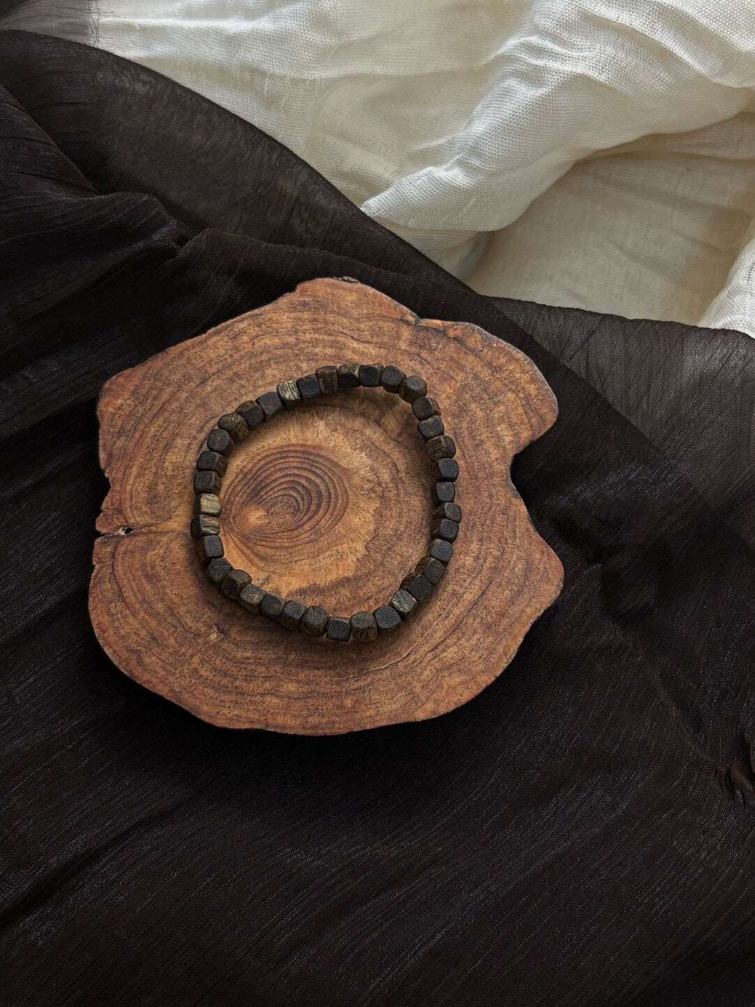 随心·4mm沉香小方糖绿奇楠奇楠沉香手串