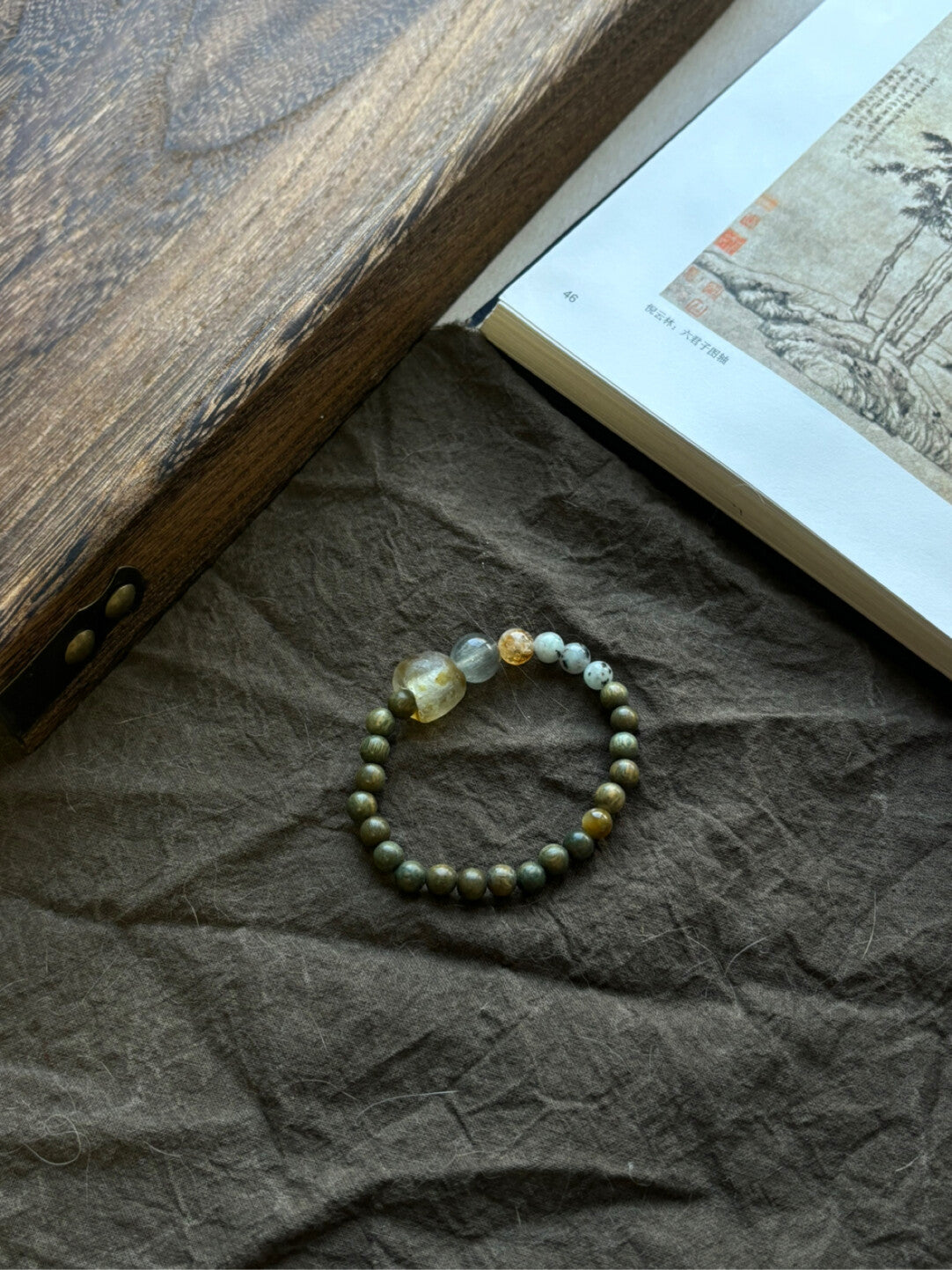 【青瓦桂落】原创新中式绿檀绿兔毛天山兰玛瑙手串