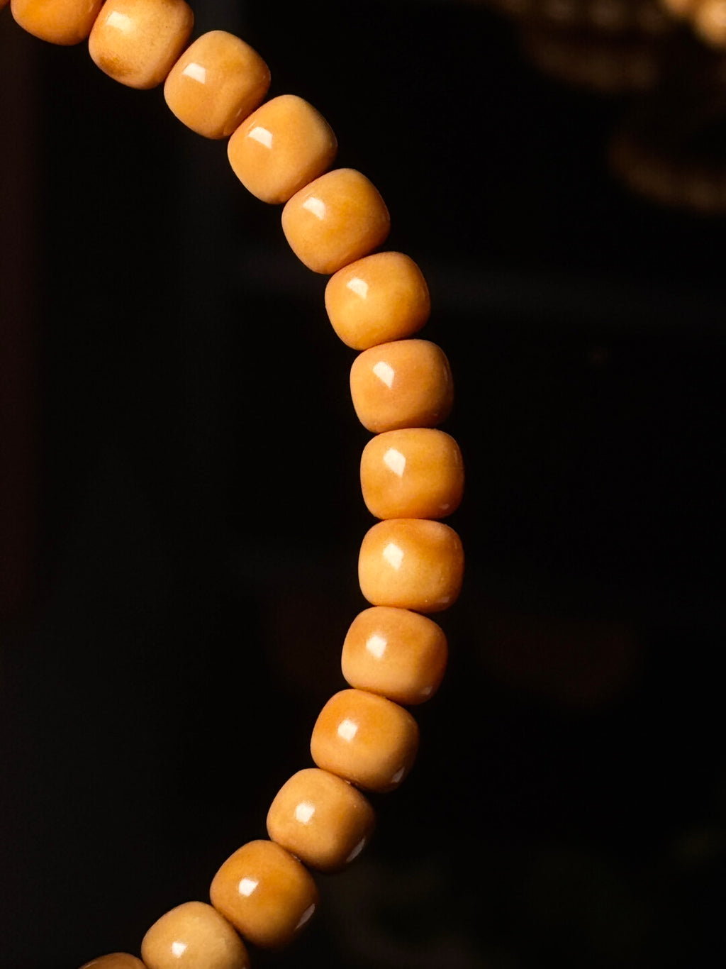 【龙脊菩提桶珠】手串/108·精工归圆·极润半玉化