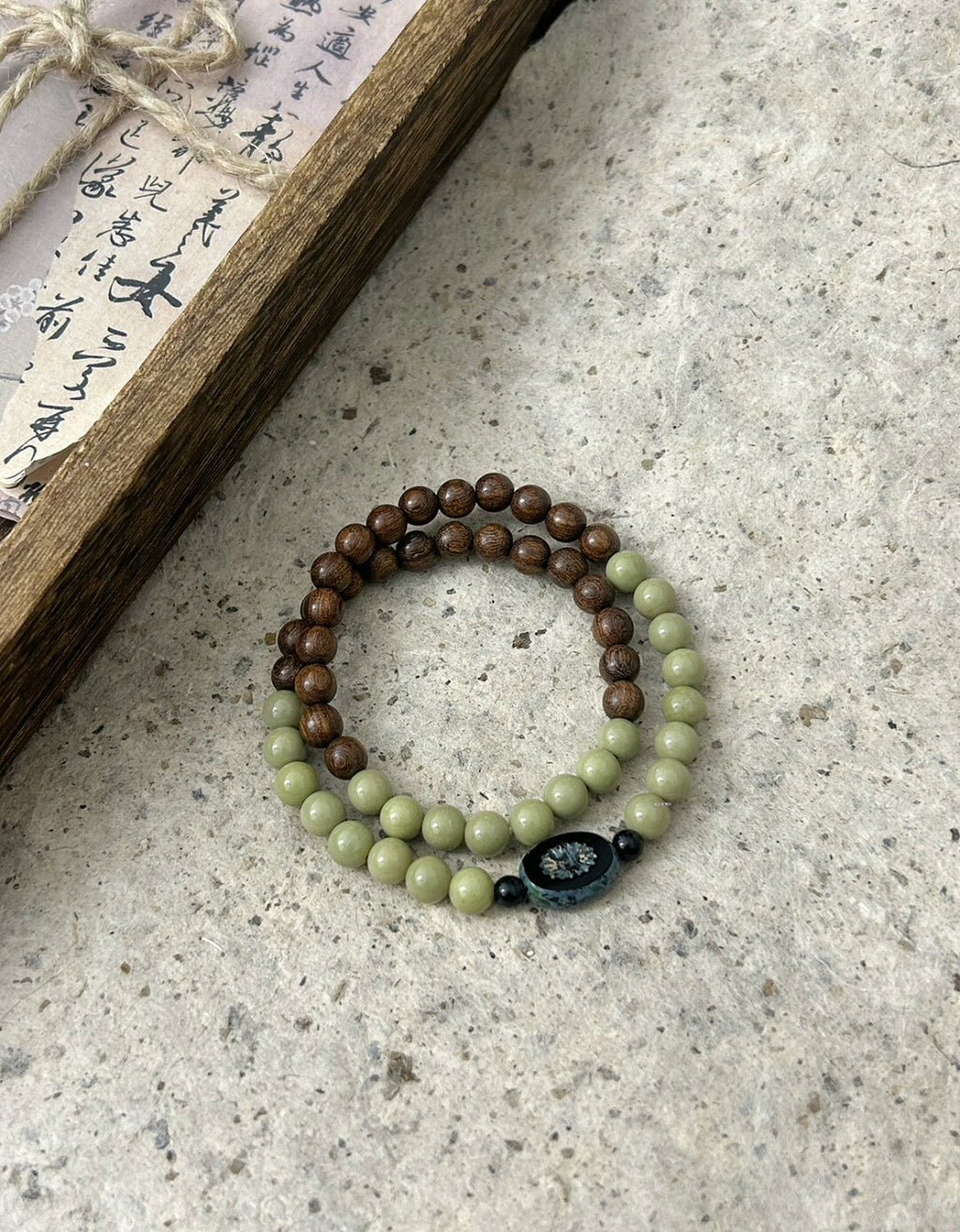 点茶·原创设计新中式国风金丝檀木阿拉善串珠手链手串