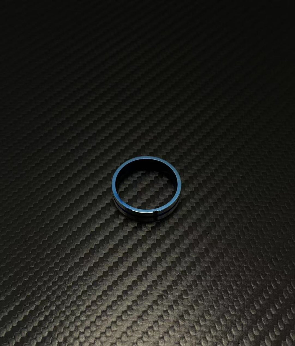 2025NEW美式cleanfit气质十字架条纹指环设计感小众男士钛钢戒指